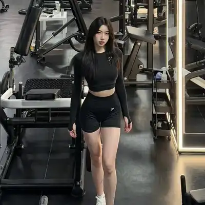 曹美